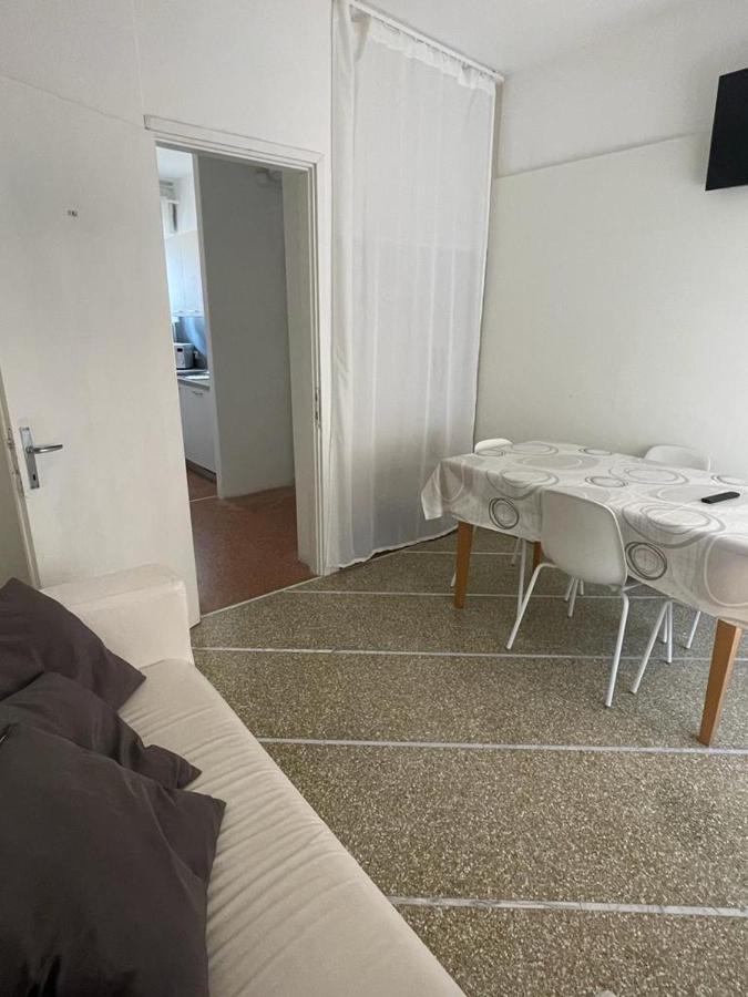 Appartamento Maranga Lignano Sabbiadoro Buitenkant foto