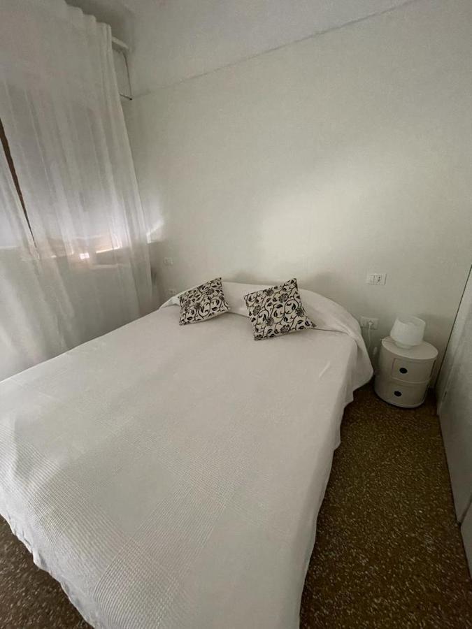 Appartamento Maranga Lignano Sabbiadoro Buitenkant foto