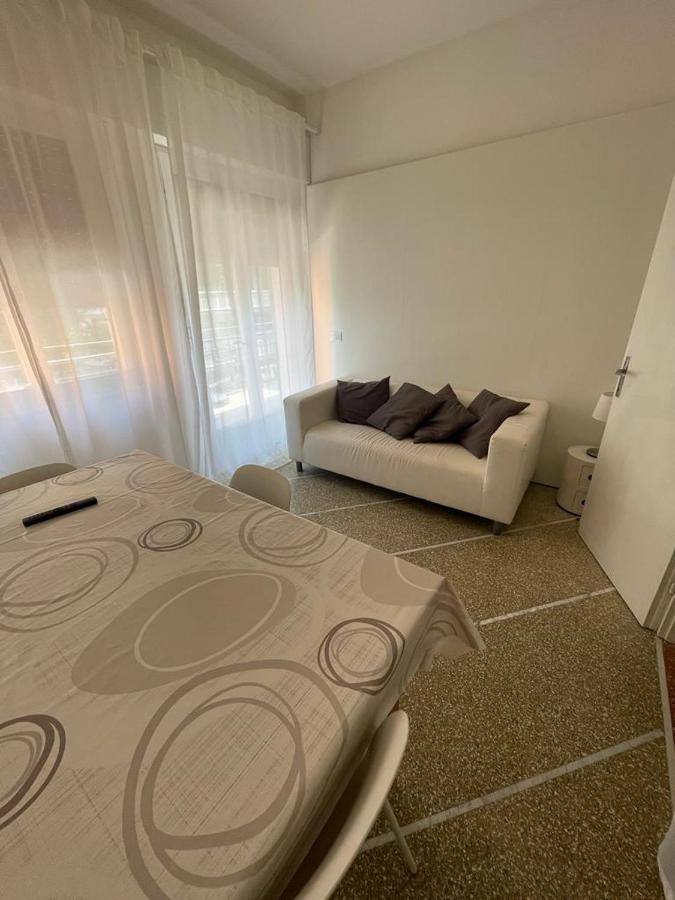 Appartamento Maranga Lignano Sabbiadoro Buitenkant foto