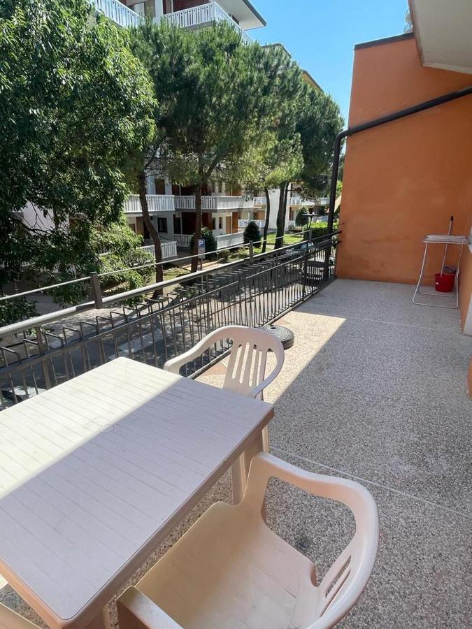 Appartamento Maranga Lignano Sabbiadoro Buitenkant foto